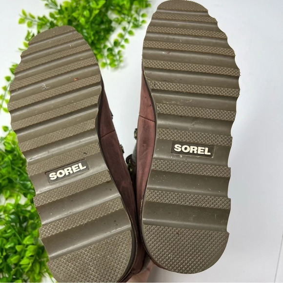 Sorel Sneakchic Alpine Boot Red Gray Size 8 - Picture 10 of 11